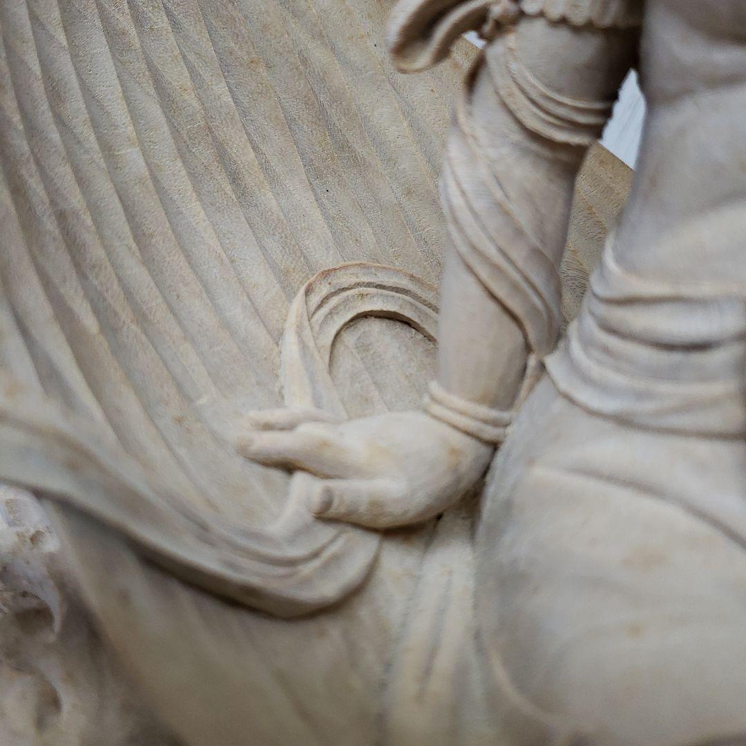 蔵出し特価　希少仏像　上彫り★楠材 一葉観音菩薩坐像★台付