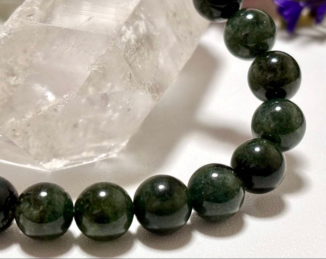 究極品質　神が創造した奇跡の緑　エバーグリーンガネッシュヒマール水晶　9.3㎜