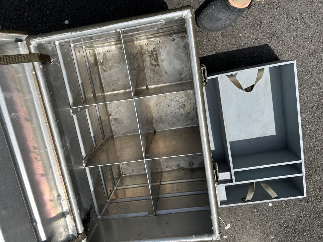 スイス軍　A-10 ￼EDAK社製　アルミボックス