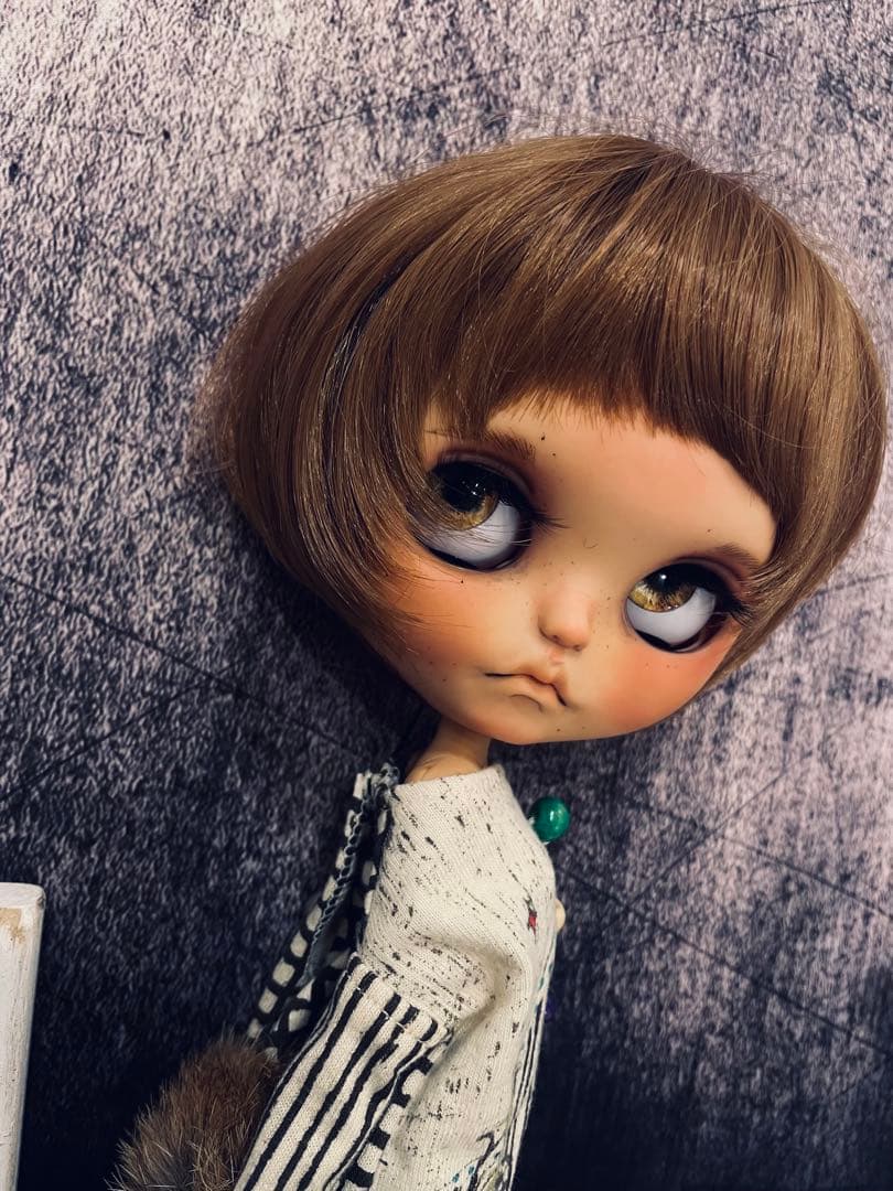 カスタム アイシードール タン肌 マッシュルームヘア ユニセックスな女の子