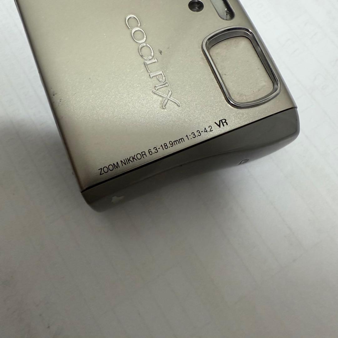 NIKON COOLPIX S51C デジタルカメラ