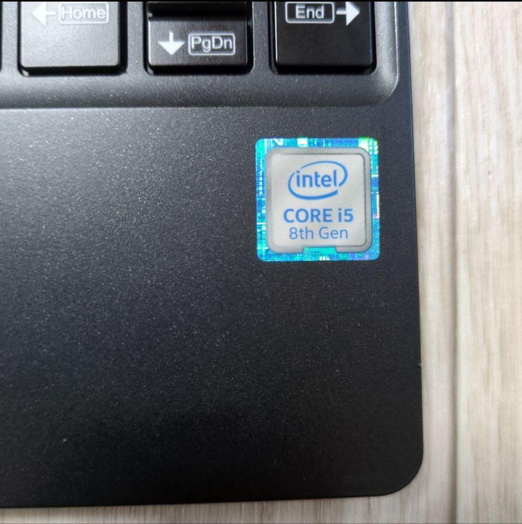 美品 コンパクトノートパソコン NEC 2019年製 第8世代i5 SSD搭載