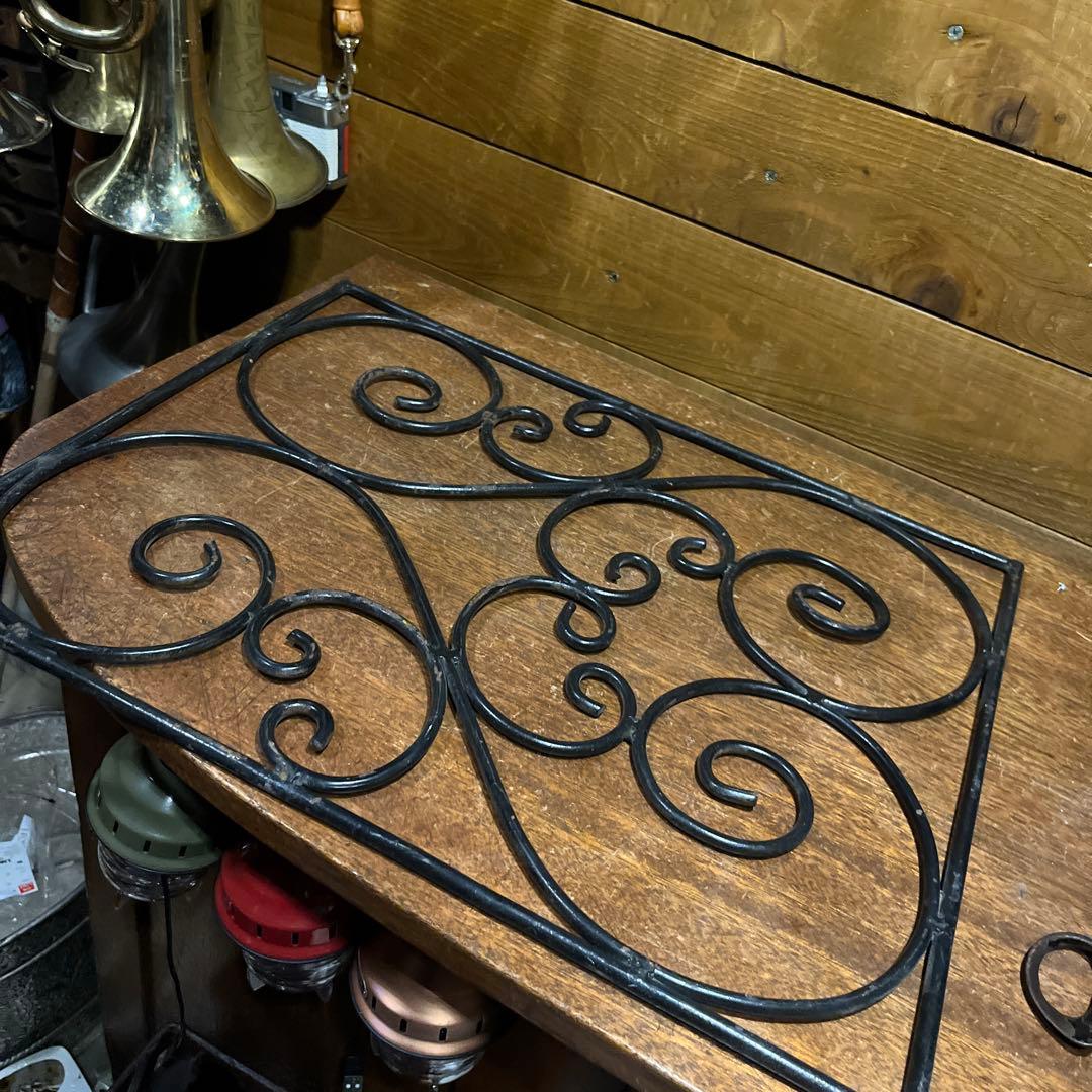 ヴィンテージ　アイアン　フェンス