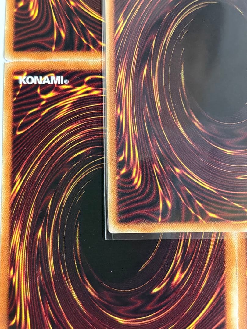 遊戯王　滅びの黒魔術師　プリズマ　表裏写真有　ブラックマジシャン