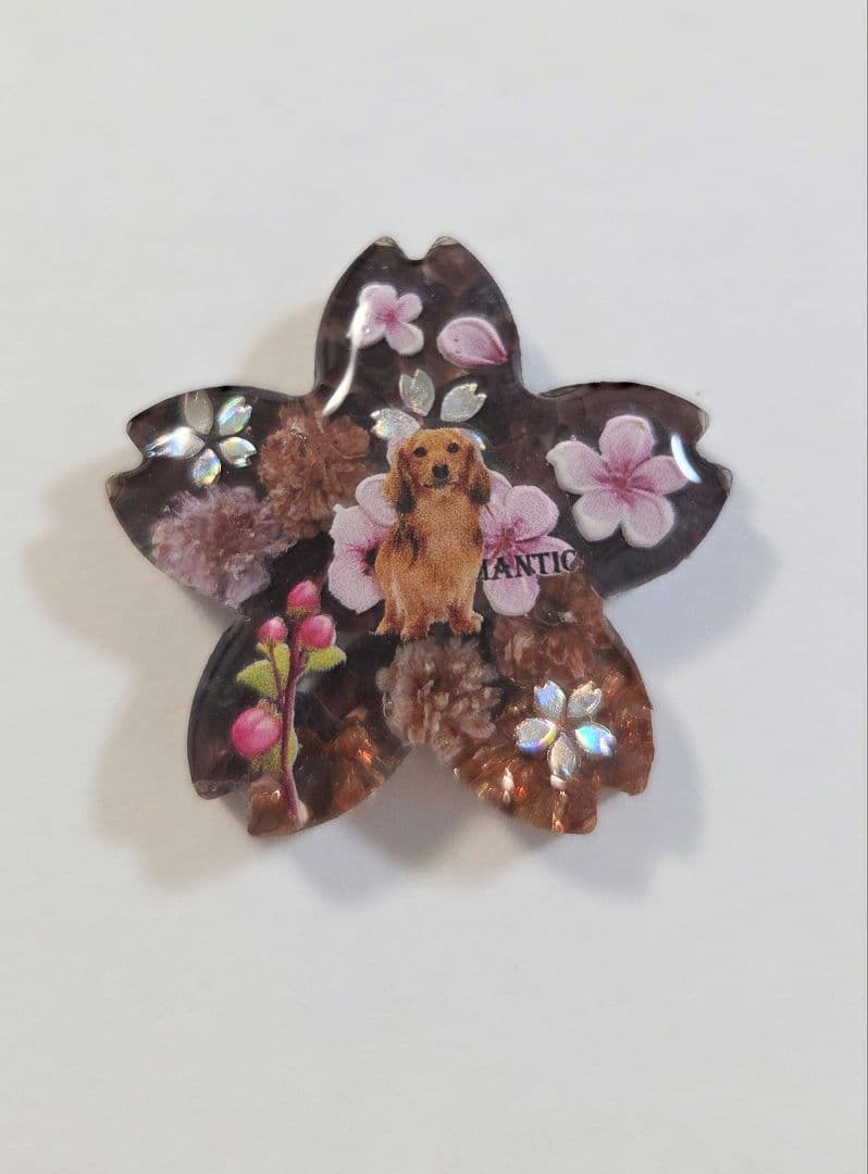 ダックスフンドちゃん桜アクセサリー✨天然石とドライフラワー入り