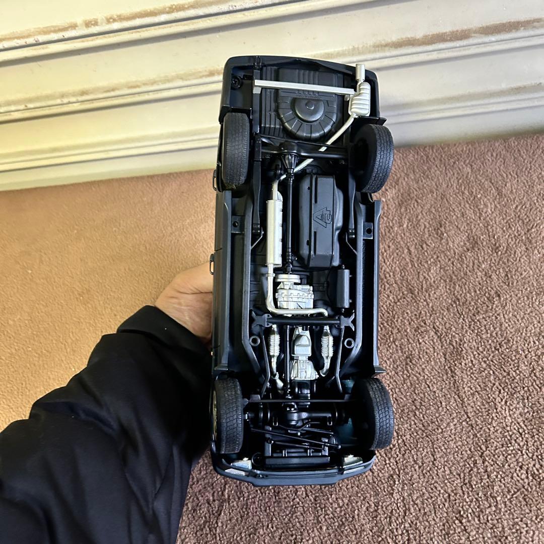 DB14★ミニカー★ オートアート製 1/18 スケール ランドローバー