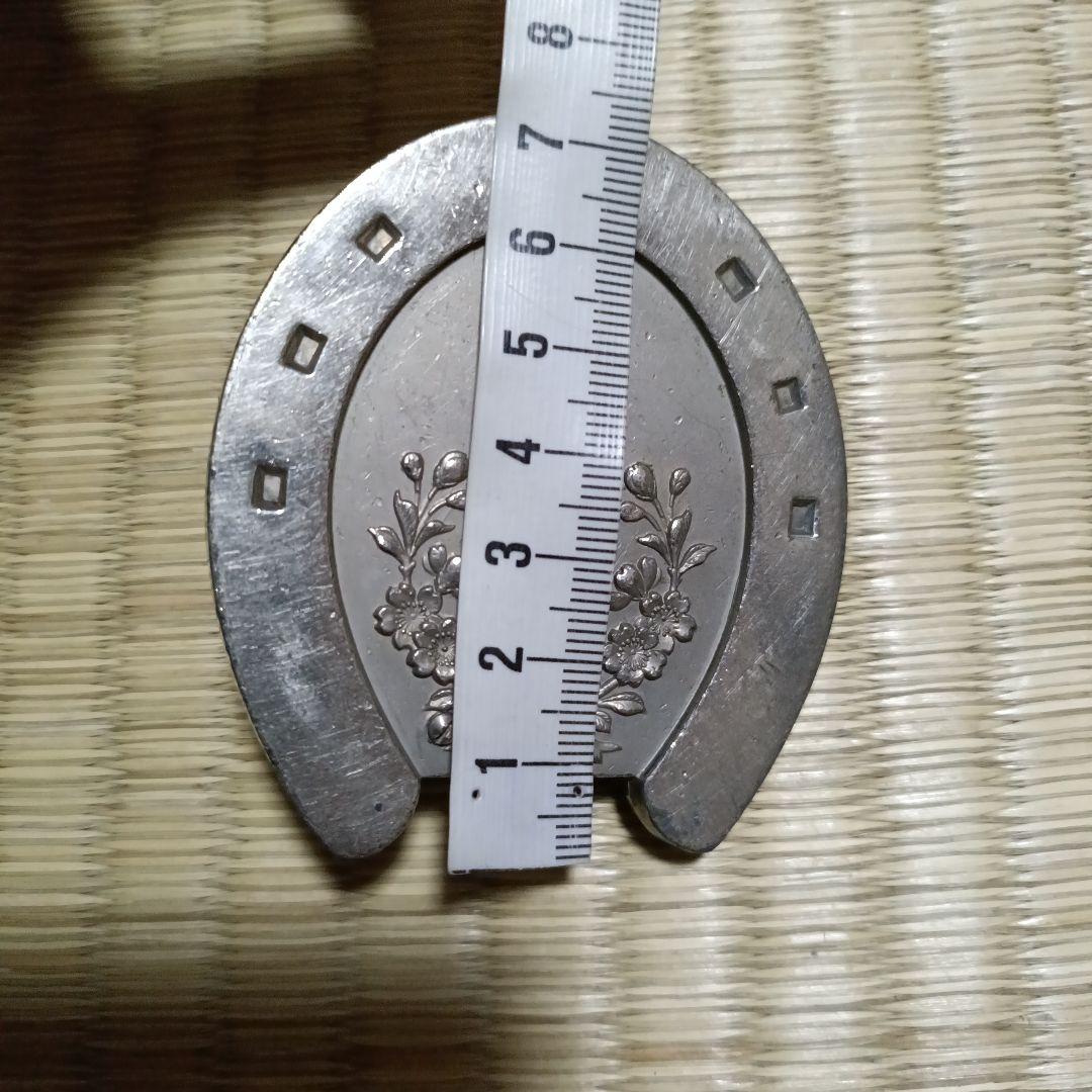 旧日本陸軍　蹄鉄型文鎮　２点