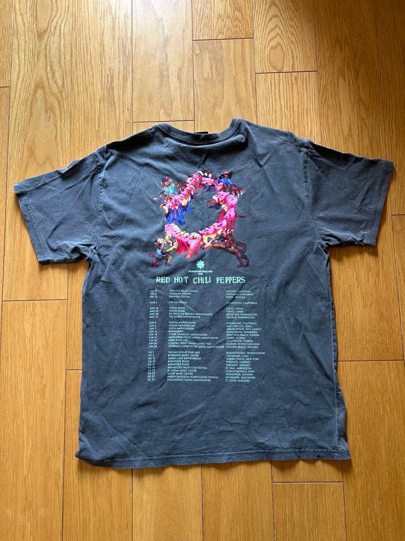 レッド・ホット・チリ・ペッパーズ 2024ツアーTシャツ XL