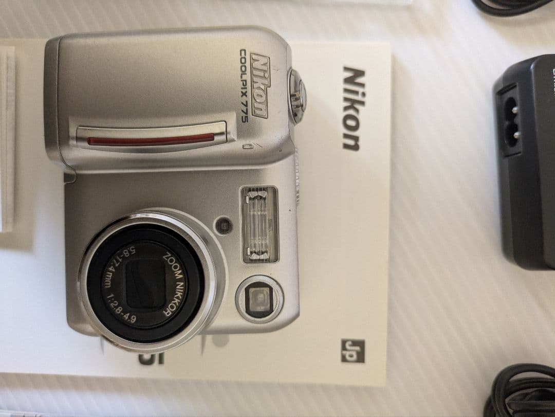 ニコン COOLPIX 775 デジカメ