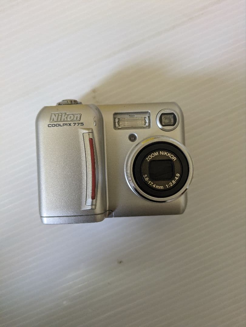 ニコン COOLPIX 775 デジカメ