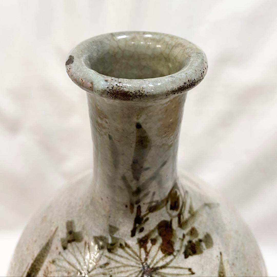 古唐津／レトロな唐津系 黒牟田　“鉄絵草花文大徳利\"