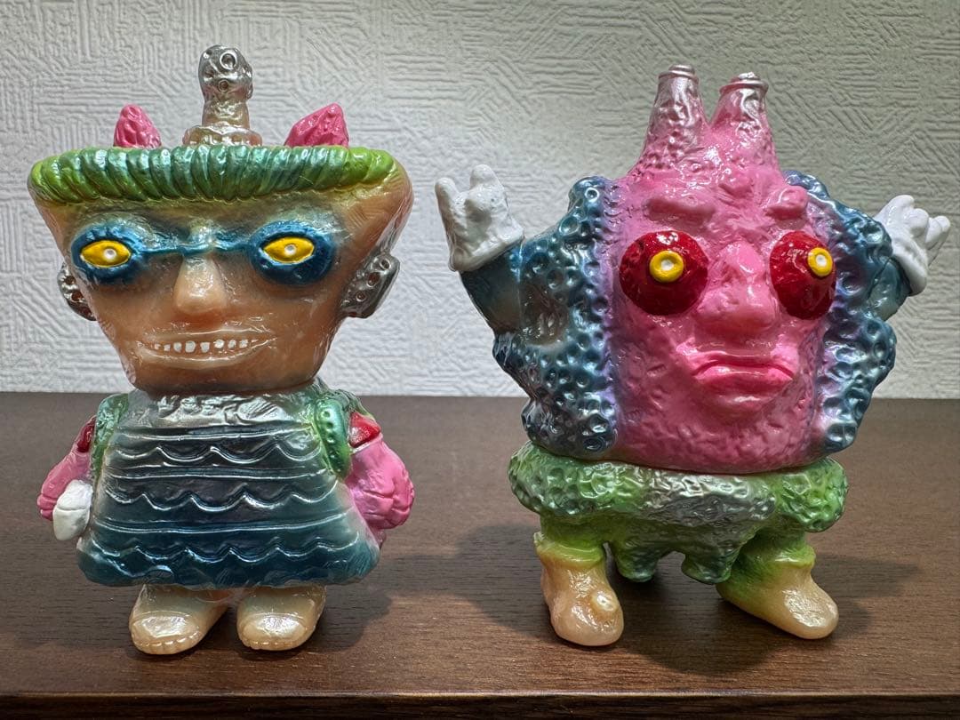 ミライロウマン ソフビ 2体セット　マガイ君　物差し通り魔