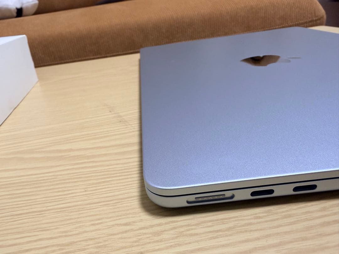 【ほぼ未使用】MacBook Air M4＋高品質ケース＆ロジクールマウス付き