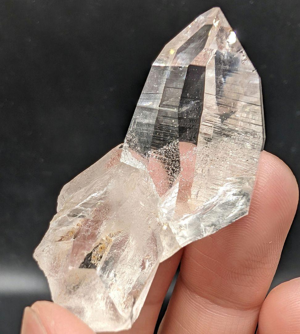 高品質　ガネッシュヒマール産　水晶　ポイント　E