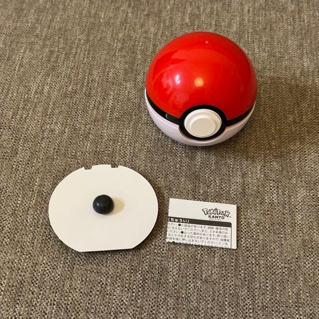 ボール付き　ポケパーク限定　ミュウツー　ピンズ