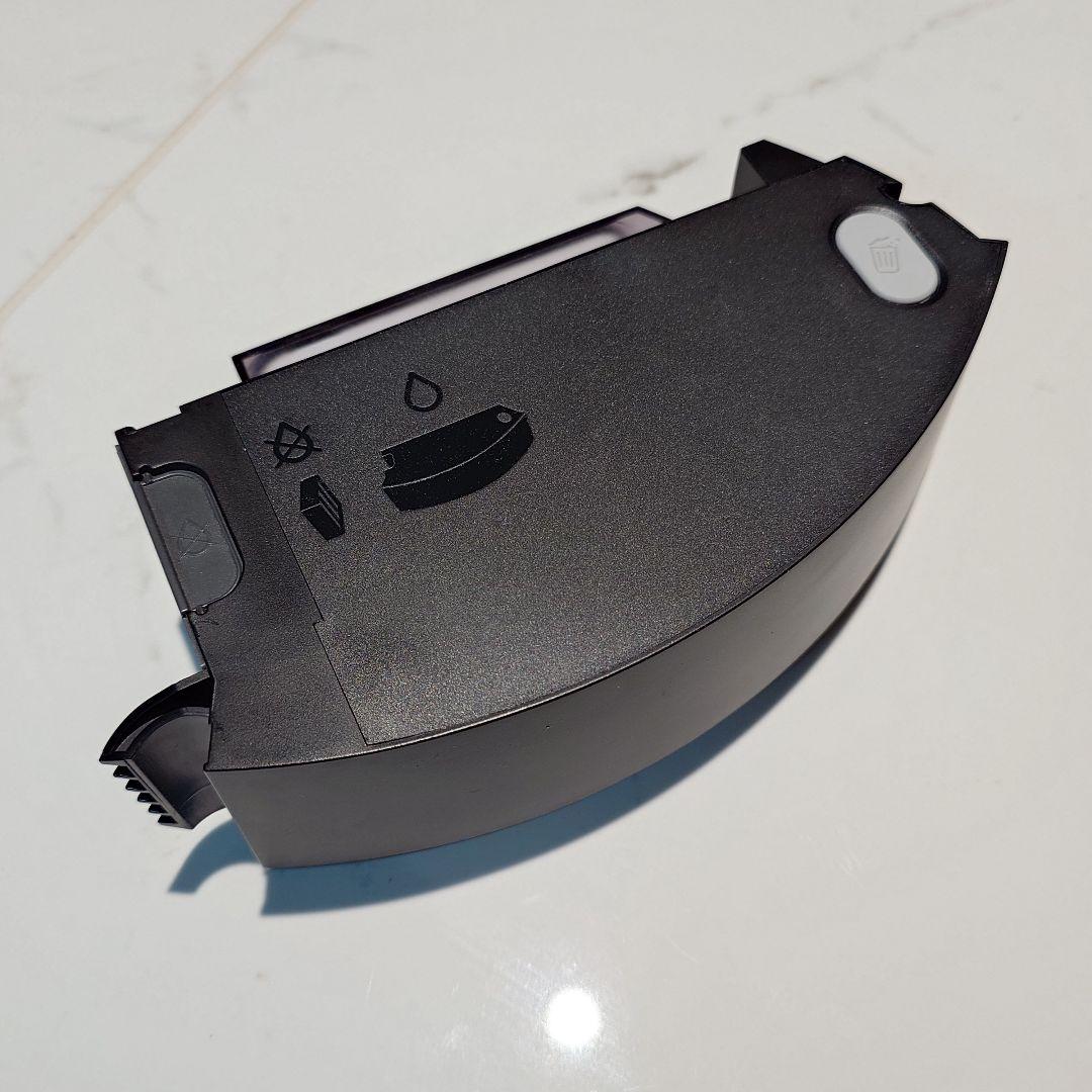 iRobot ルンバj7＋とブラーバジェットm6／本体 充電ステーション 付属品