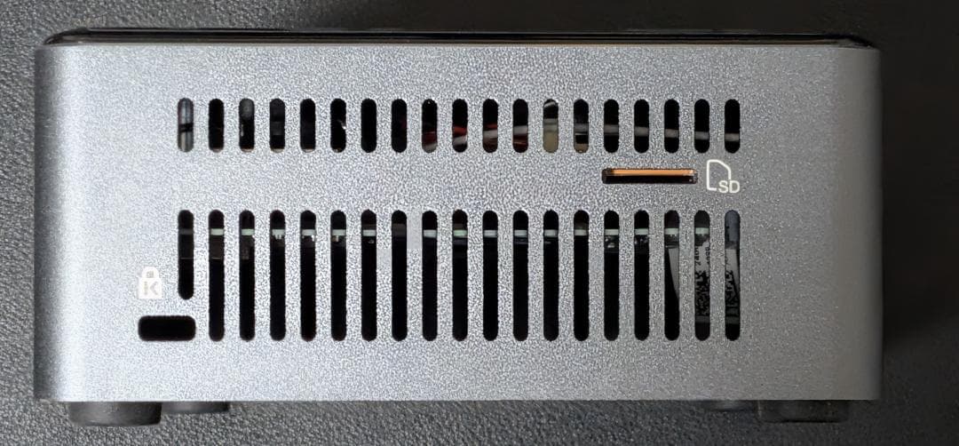 Intel NUC Core i5 ミニPC メモリ16GB SSD2TB