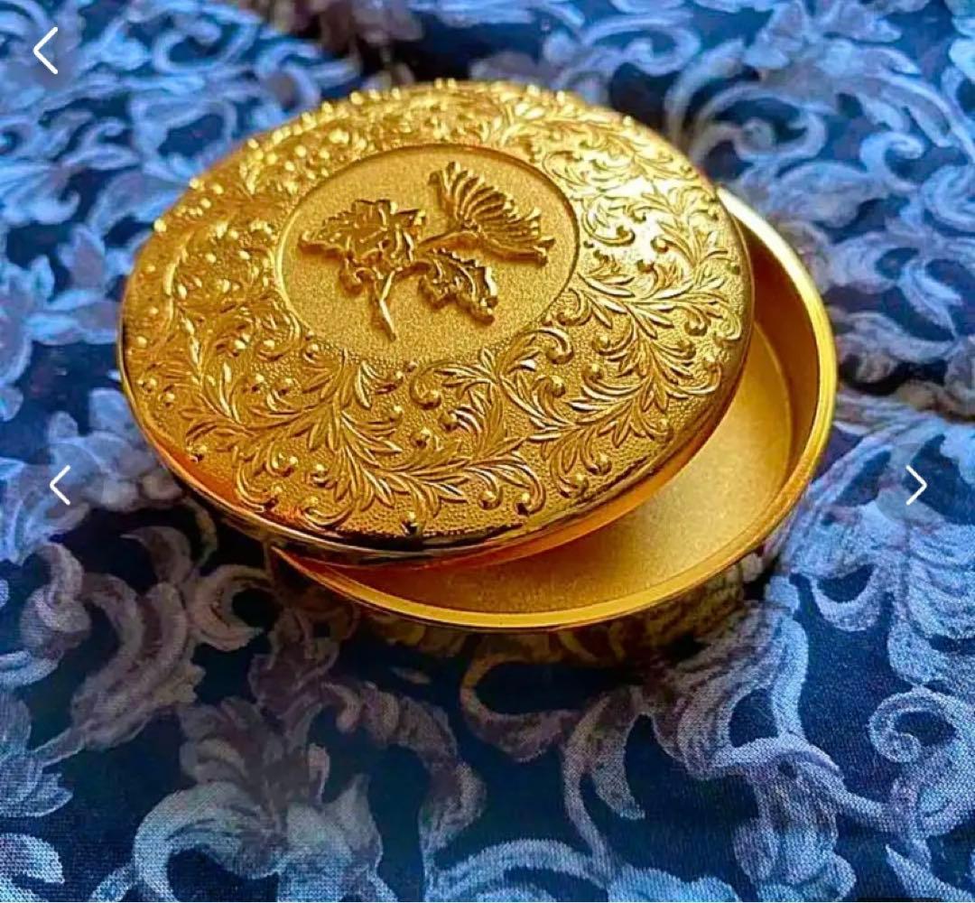 金運爆上げ　鍍金直径6.6cm高級鍍金仏塗香入れ(金属) 蓮の華　小物入れ