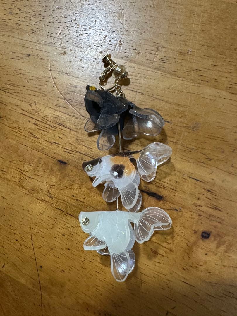 momoiro 金魚 イヤリング