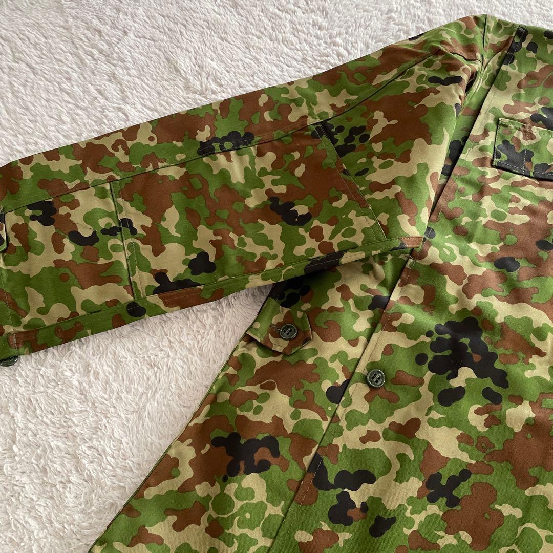 【新品未使用】迷彩柄長袖シャツ上下セット 4ポケット