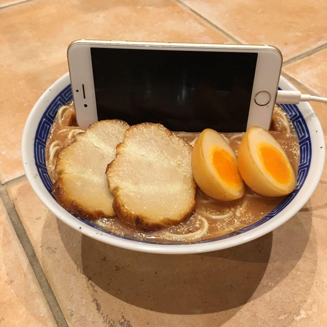 食品サンプル  スマホ置き