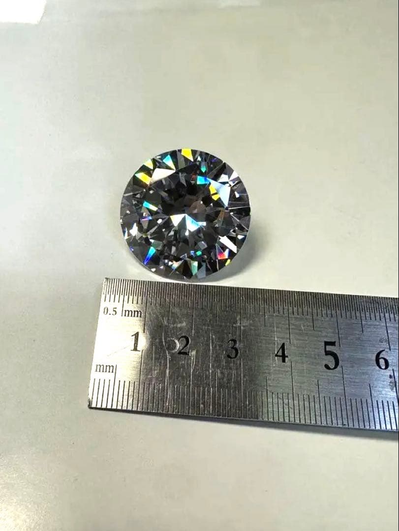 大粒 キュービックジルコニア ルース 約30mm クリア ラウンドカット