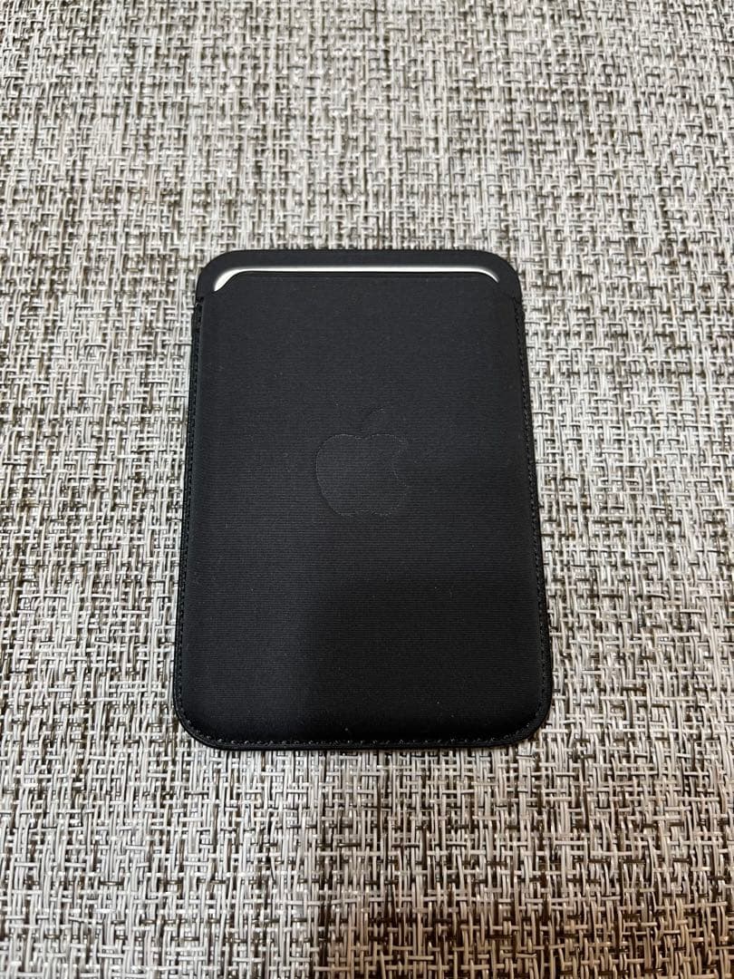 最終値下げ【新品同様】Apple純正magsafe対応ファインウーブンウォレット