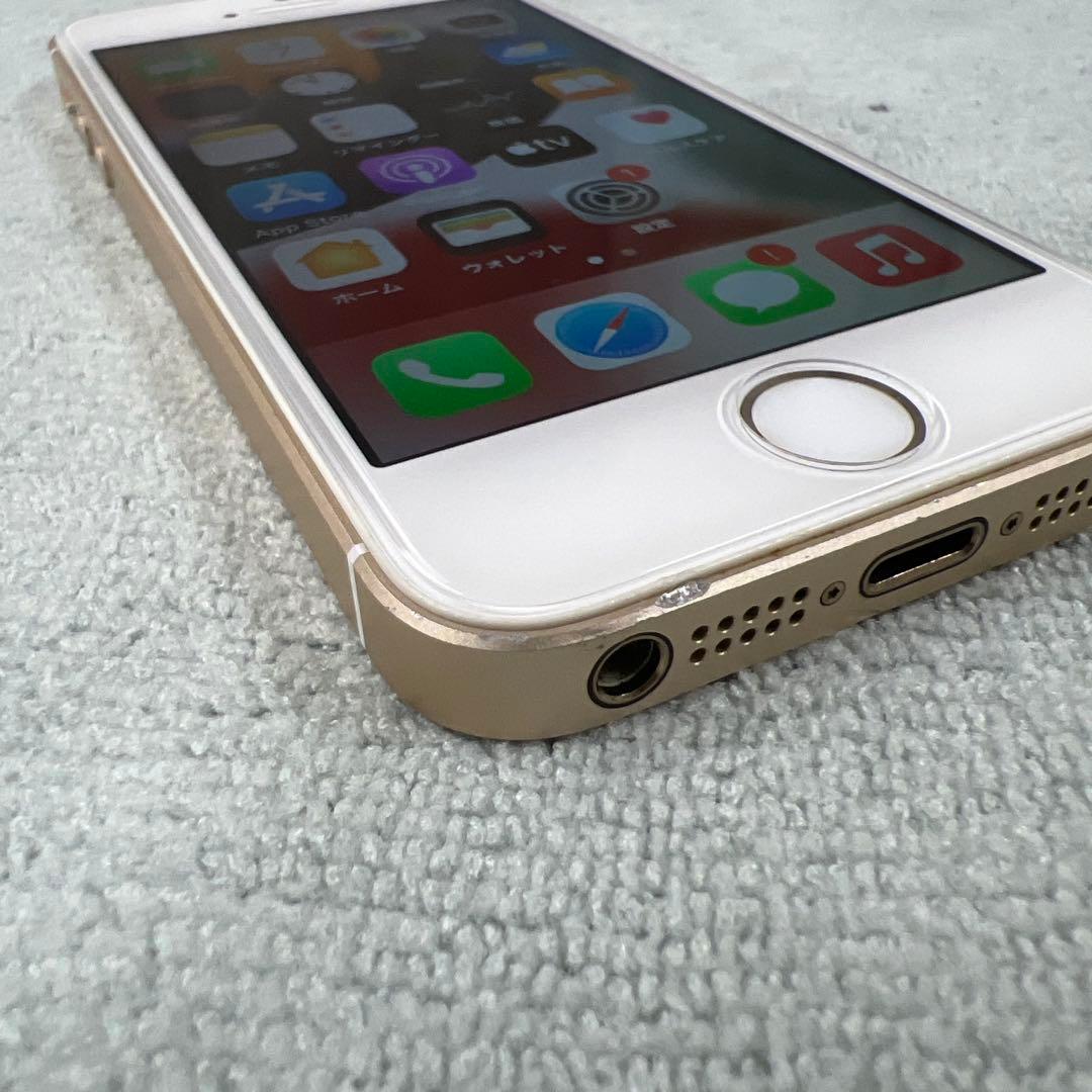Apple iPhone SE 第１世代　64GB SIMフリー
