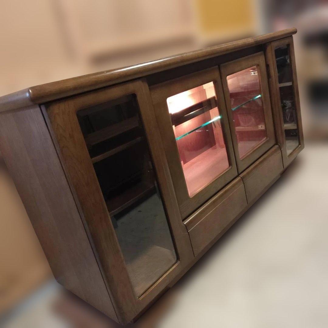 karimoku カリモク サイドボード リビングボード 照明・ガラス棚付き