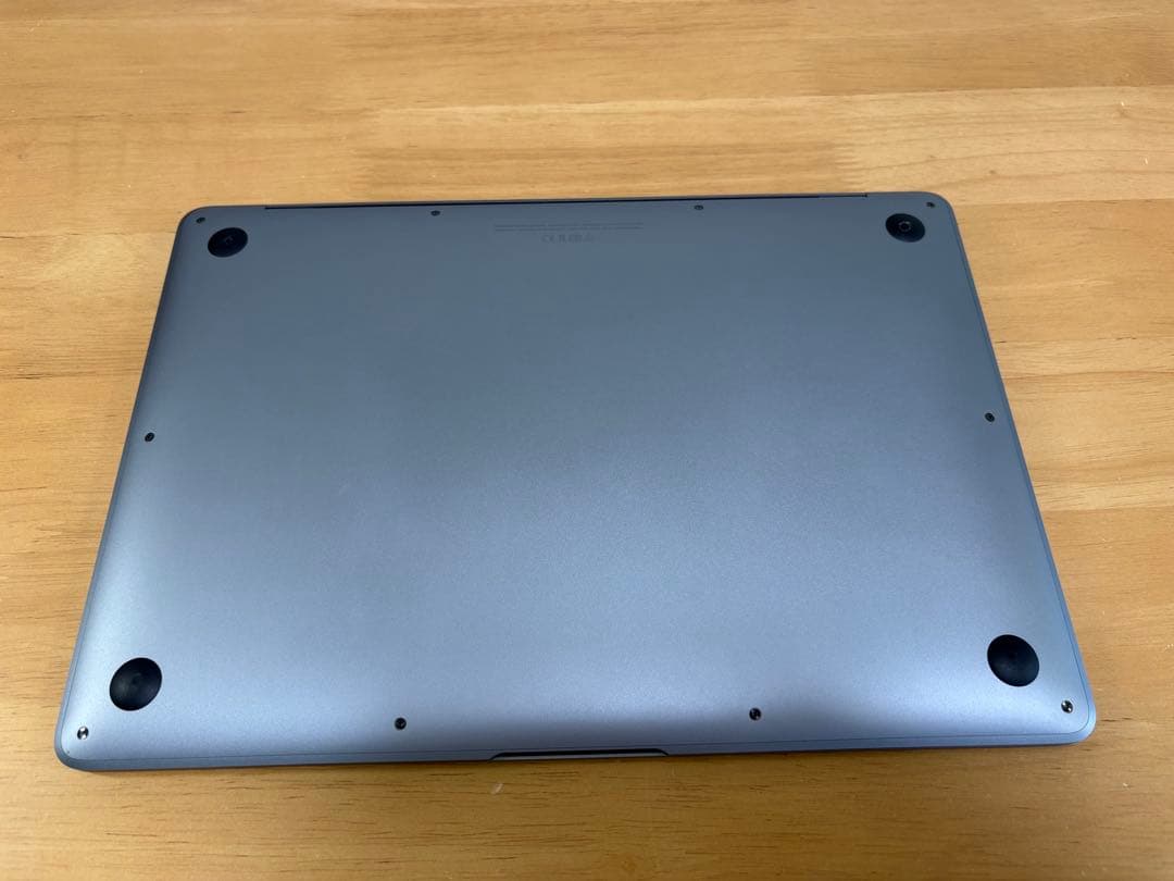 MacBook Air M1 8GB 256GBスペースグレイ バッテリー96%