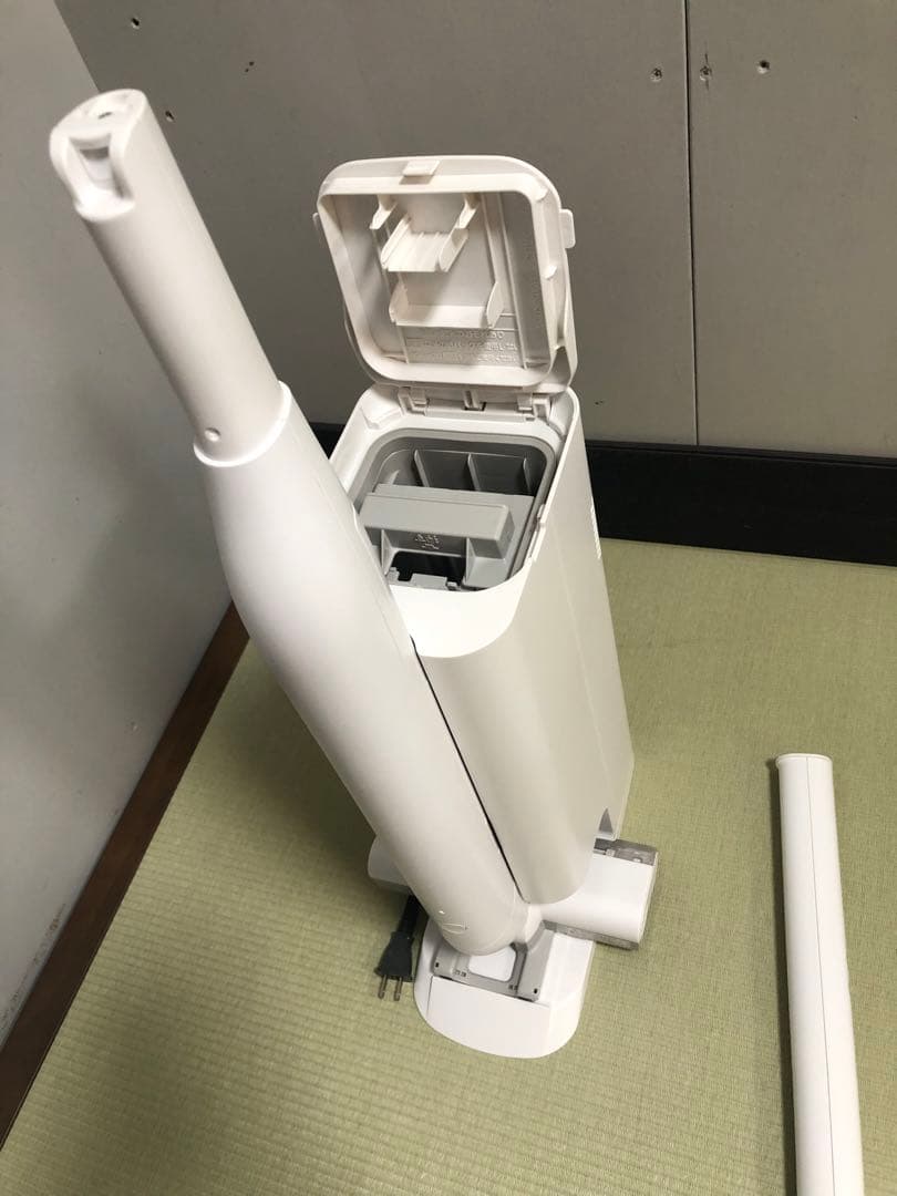 Panasonic パナソニック スティック 掃除機 MC-NS10K