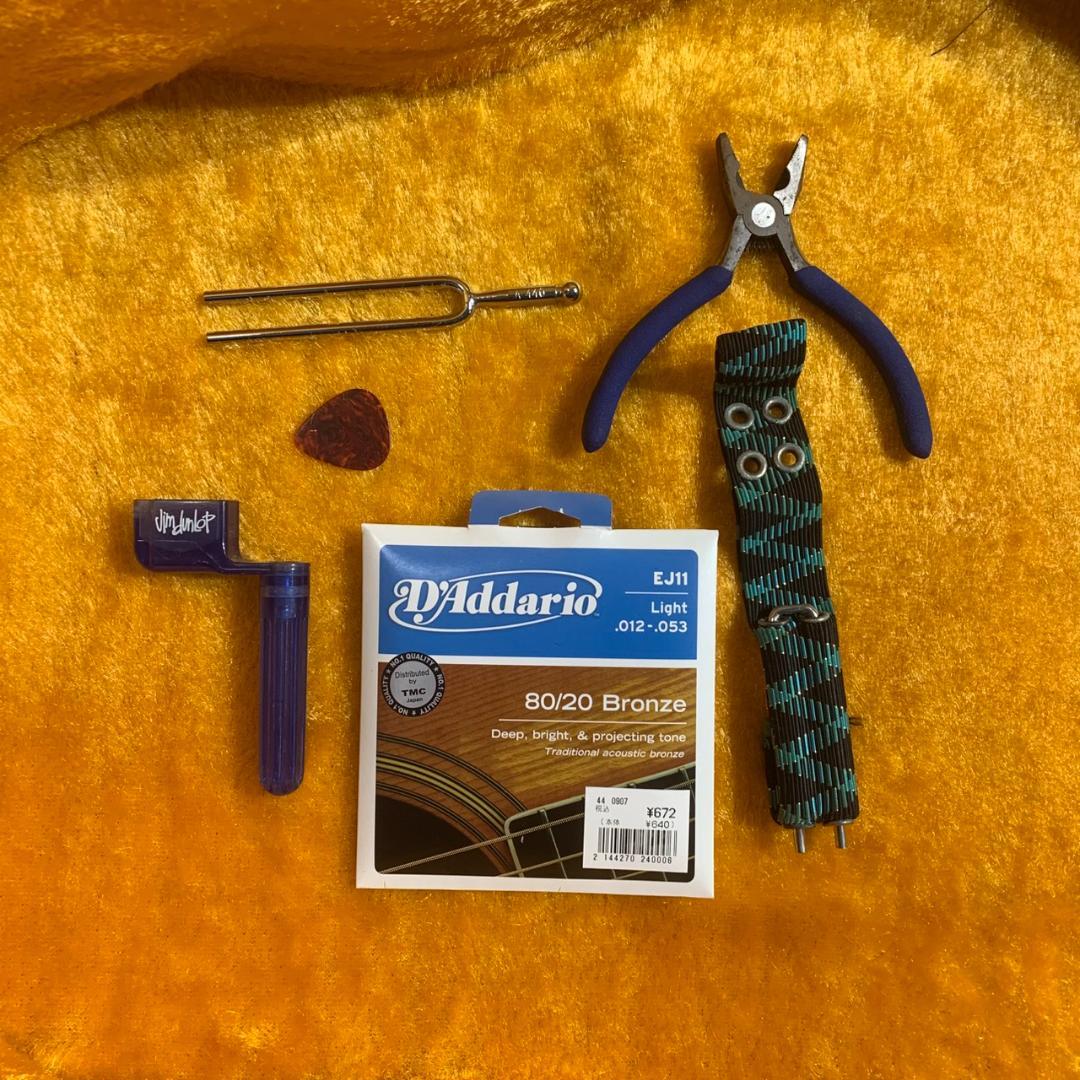 K068 MORRIS アコースティックギター W-28