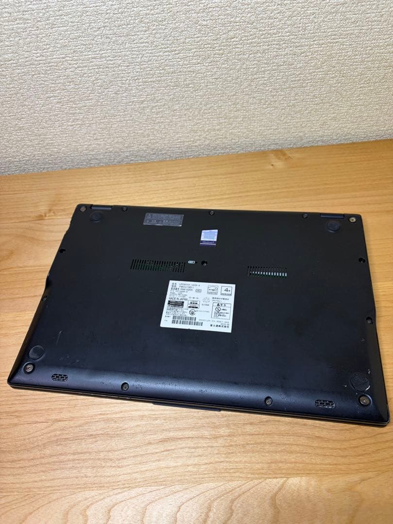 美品 富士通U939 i5 8世代 8G 512G SSD Office付き