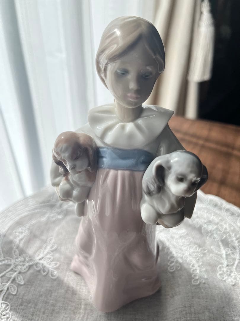 スペイン製　LLADRO リヤドロ人形　 リヤドロの「私のパピィたち」 箱付き