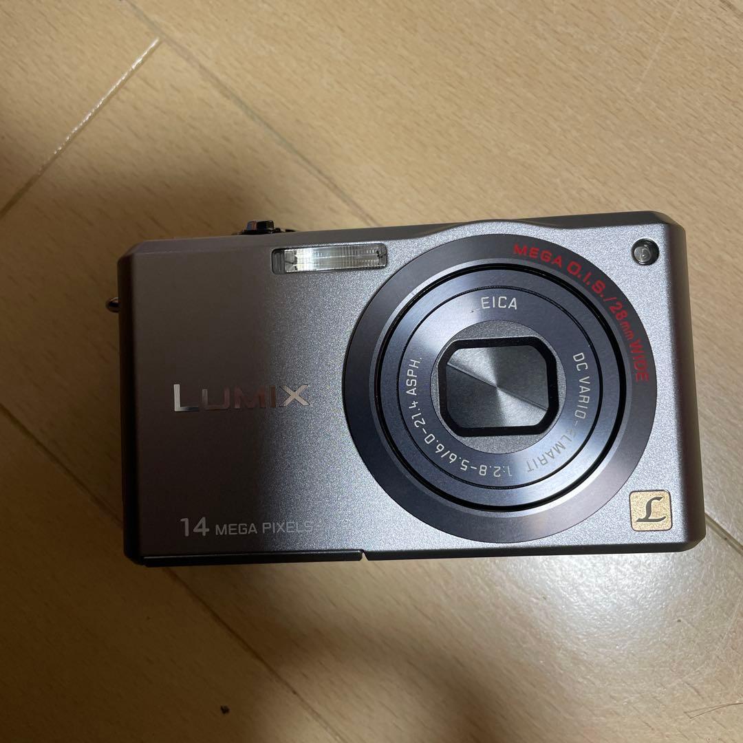 パナソニック　LUMIX DMC-FX150