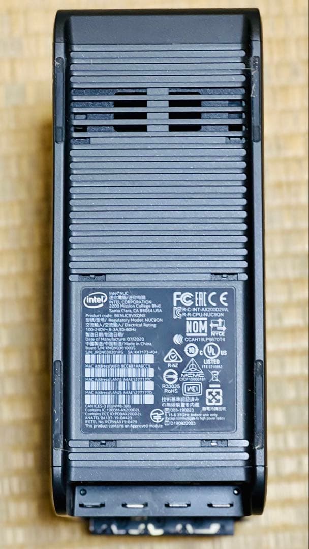 【完動品】intel NUC 9 Pro NUC9VXQNX RAM/SSD付
