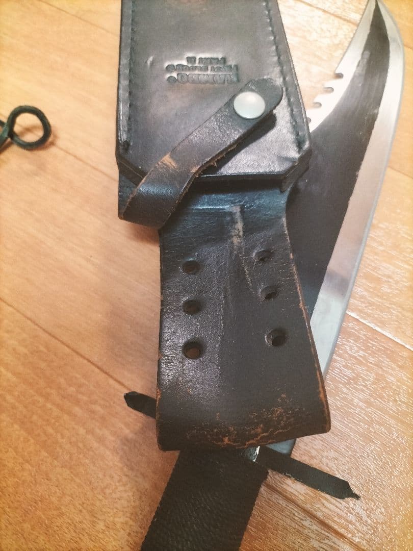 （週末限定値引き中）ランボーナイフ　パート2 レプリカ