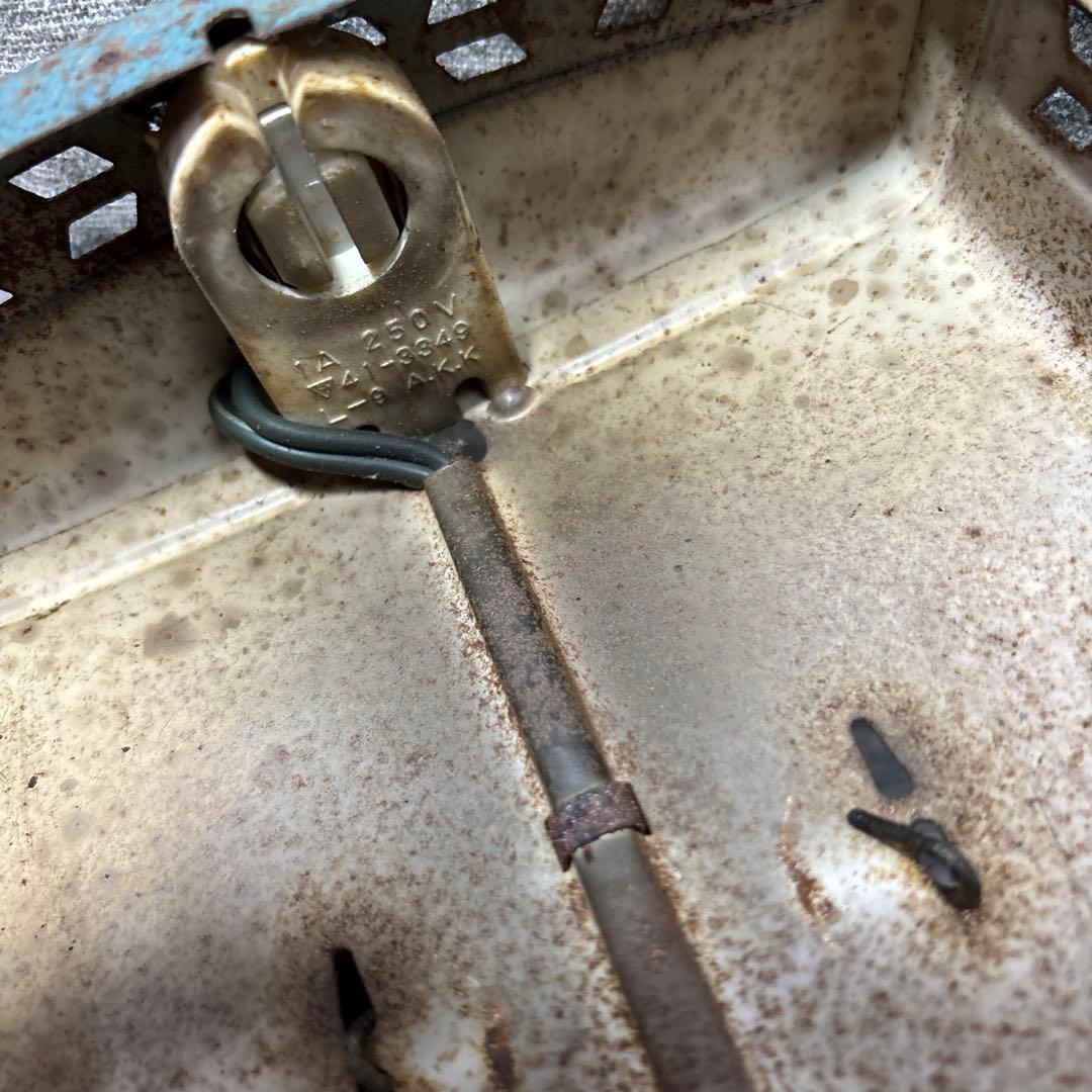 【ジャンク】ナショナル　昭和レトロ 蛍光灯 角形ランプ