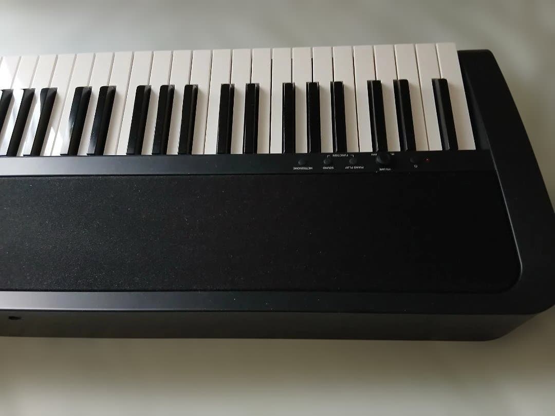 KORG　B2　電子ピアノ