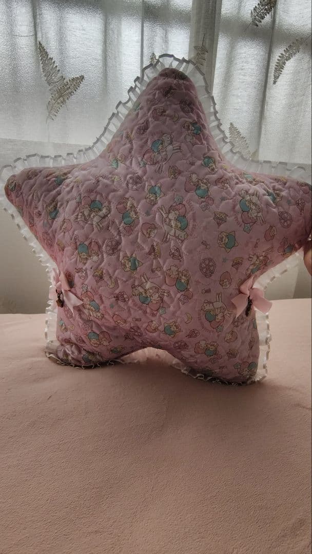 キキララ リトルツインスターズ 星型クッションサンリオ座布団インテリア