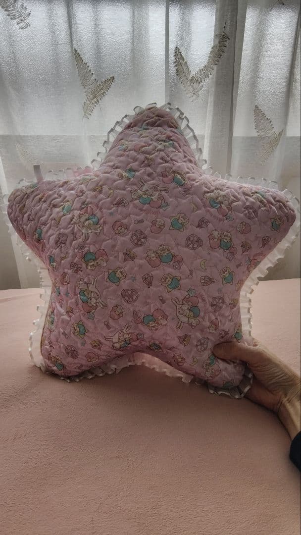 キキララ リトルツインスターズ 星型クッションサンリオ座布団インテリア