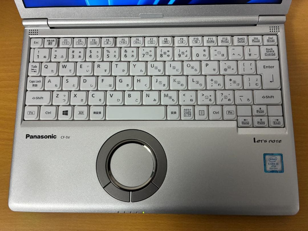 Pnasonic Let'snote SV8 バッテリー95％ win11