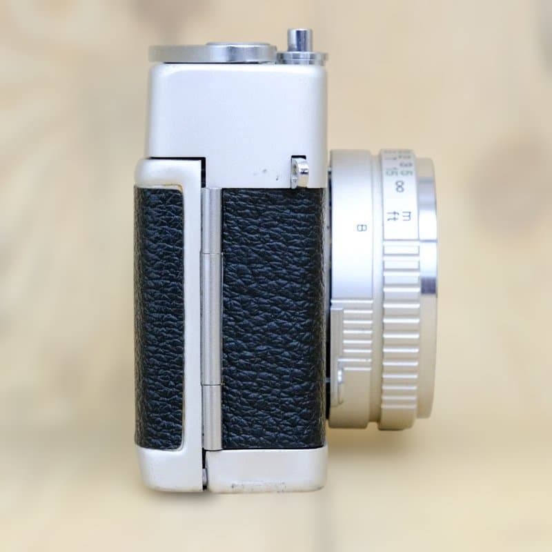 【整備品】KONICA C35 Flash matic コニカ　ケース付