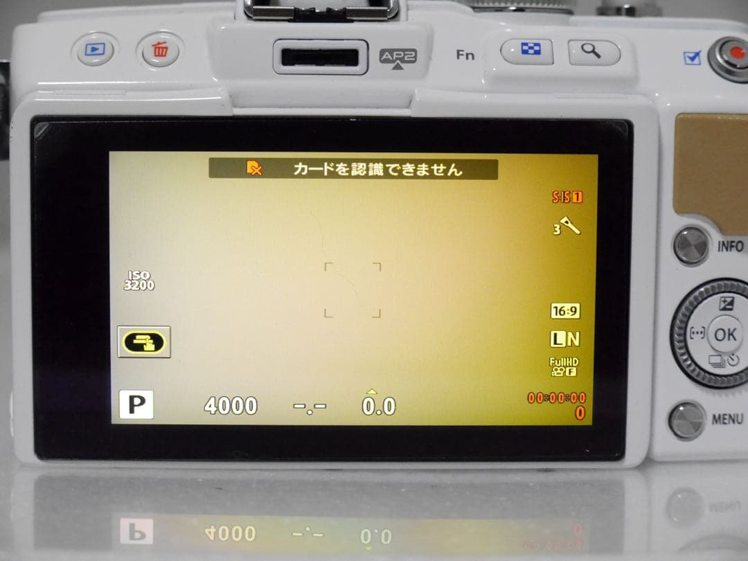 OLYMPUS E−PL5 レンズキット ホワイト