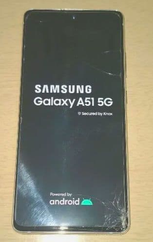 Samsung Galaxy A51 5G ホワイト