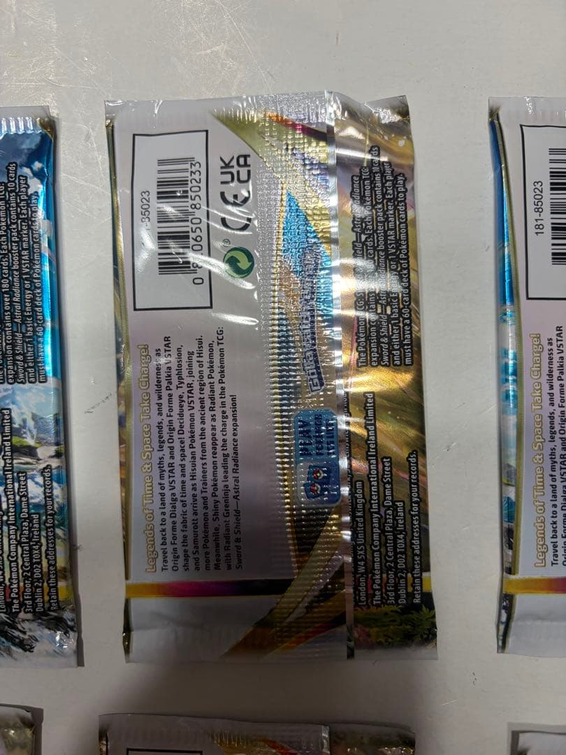 海外版　英語　ポケモンカードゲーム　５パック未開封　開封済み１パック