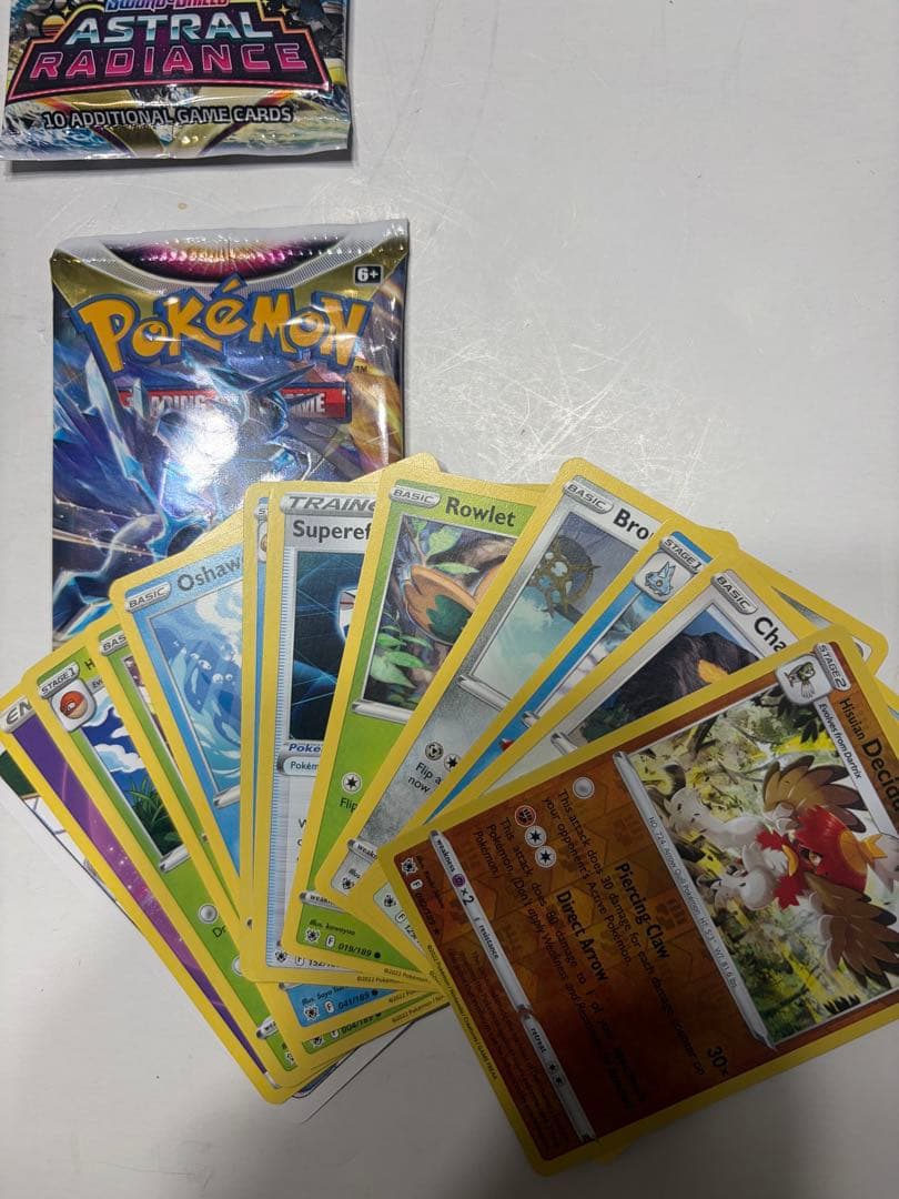 海外版　英語　ポケモンカードゲーム　５パック未開封　開封済み１パック