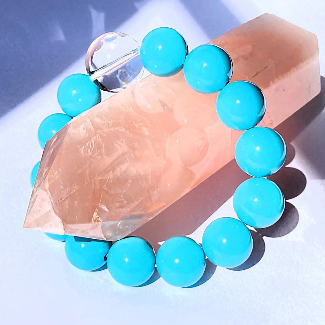 【海の輝き、守護の青】シェルパールと水晶 天然石ブレスレット