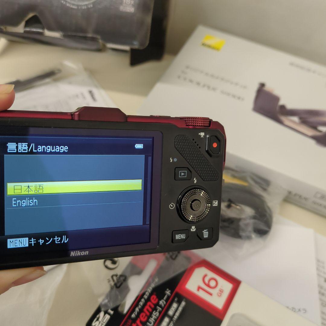 新品　Nikon COOLPIX S9300 レッド コンパクトデジカメ