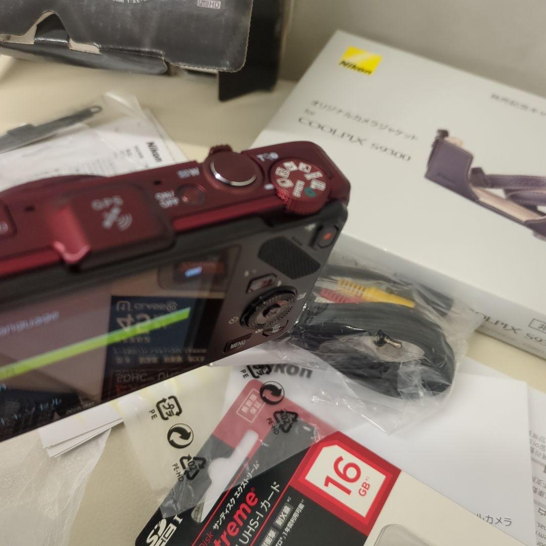 新品　Nikon COOLPIX S9300 レッド コンパクトデジカメ